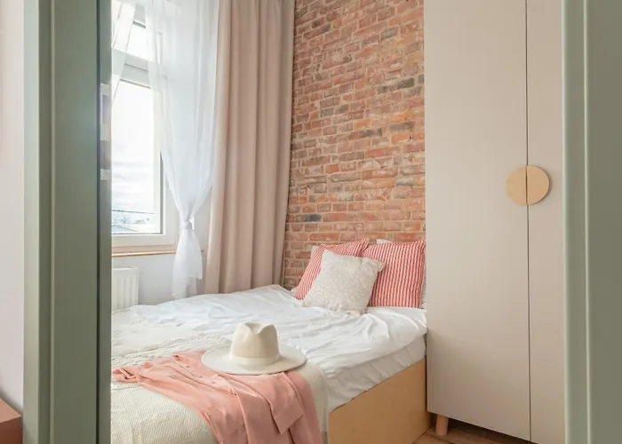 Amber Comfort Z Tarasem *